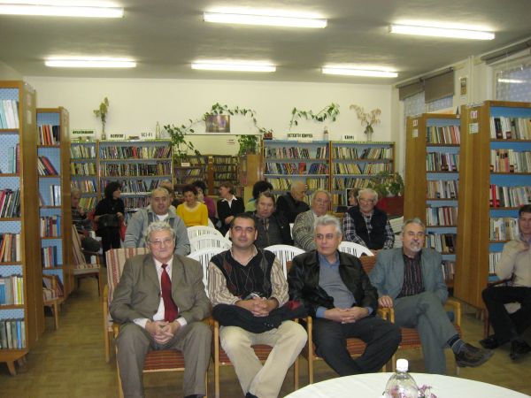 Fotogaléria Patríme k sebe - István Szávay - 12.11.2010 (9) Patríme k sebe - István Szávay - 12.11.2010