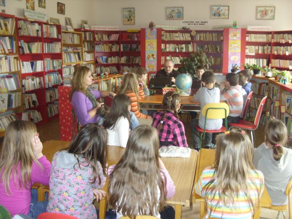 Fotogaléria Autorské besedy s Imrichom Bellušom (6) Autorské besedy s Imrichom Bellušom