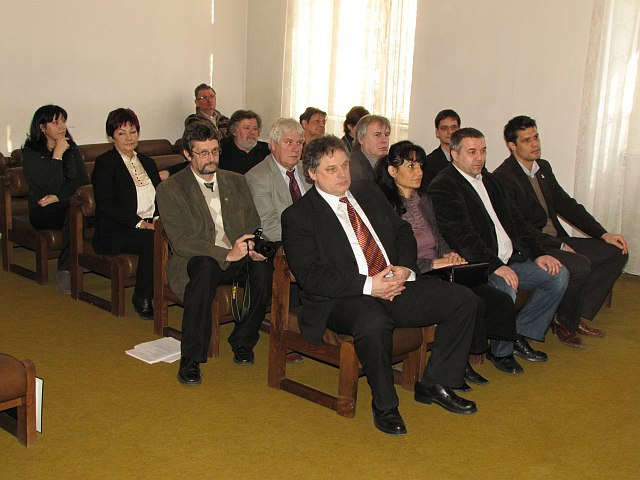 Fotogaléria Koordinácia plánu kultúrnych programov družobných miest Šahy a Vác /Maďarsko/ – 1.2.2012 (15) Koordinácia plánu kultúrnych programov družobných miest Šahy a Vác /Maďarsko/ – 1.2.2012