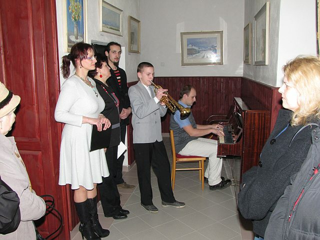 Fotogaléria Otvorenie výstavy z prác žiakov ZUŠ v Galérii Ľudovíta Simonyiho – 20. 2. 2013 (14) Otvorenie výstavy z prác žiakov ZUŠ v Galérii Ľudovíta Simonyiho – 20. 2. 2013