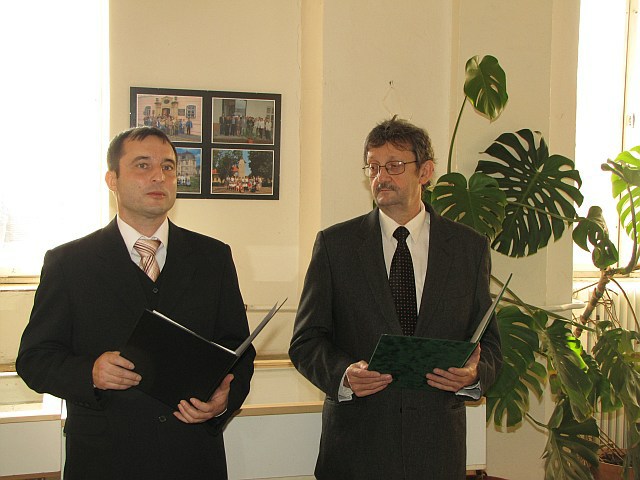 Fotogaléria Slávnostné zasadnutie samospráv mesta Šahy a Vác pri príležitosti 10. výročia podpísania družobnej zmluvy – 13. 02. 2014 (33) Slávnostné zasadnutie samospráv mesta Šahy a Vác pri príležitosti 10. výročia podpísania družobnej zmluvy – 13. 02. 2014