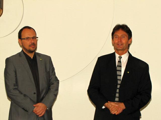 Fotogaléria Stretnutie odborníkov školstva z mesta Veresegyház (Maďarsko) a Šahy (Foto: Peter Pástor) – 19. 11.2015 (12) Stretnutie odborníkov školstva z mesta Veresegyház (Maďarsko) a Šahy (Foto: Peter Pástor) – 19. 11.2015