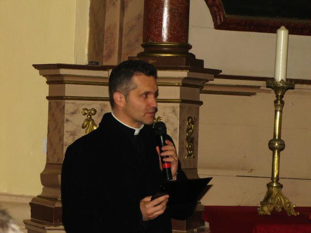 Fotogaléria Adventný koncert v rímskokatolíckom kostole – 12. 12. 2015 (20) Adventný koncert v rímskokatolíckom kostole – 12. 12. 2015