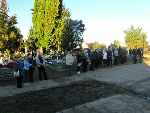 Fotogaléria Slávnostné zhromaždenie pri príležitosti 100. výročia vzniku ČSR – kladenie vencov a koncert – 30. 10. 2018 (16) Slávnostné zhromaždenie pri príležitosti 100. výročia vzniku ČSR – kladenie vencov a koncert – 30. 10. 2018