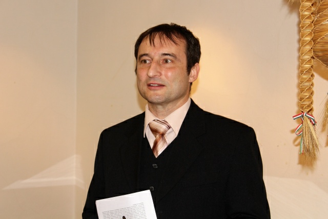 Fotogaléria Výber z tvorby maďarských remeselníkov na Slovensku – otvorenie výstavy v galérii (Foto: Péter Pásztor) – 7. 3. 2019 (8) Výber z tvorby maďarských remeselníkov na Slovensku – otvorenie výstavy v galérii (Foto: Péter Pásztor) – 7. 3. 2019
